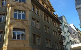 B&B Im Herzen Von Biel